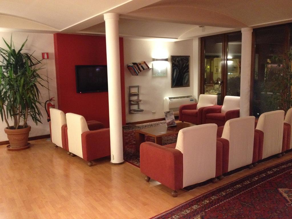 Hotel Due Ragni Villorba Eksteriør bilde